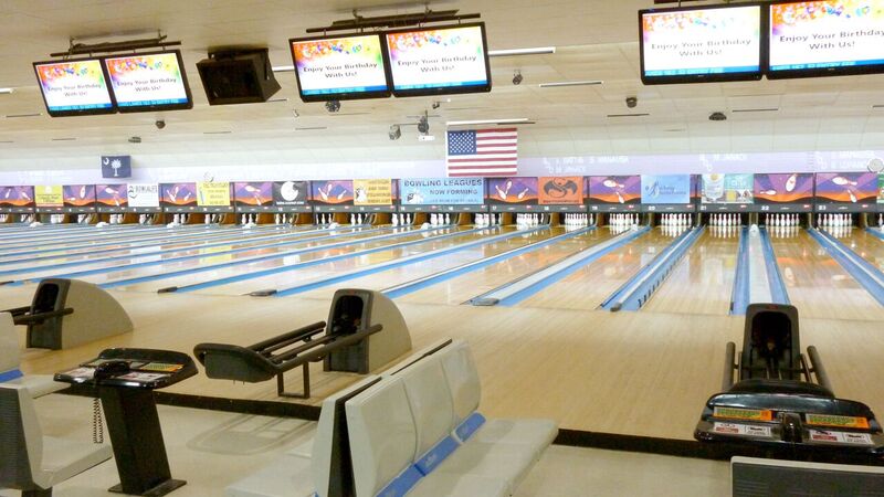 Bowling Lanes 7
