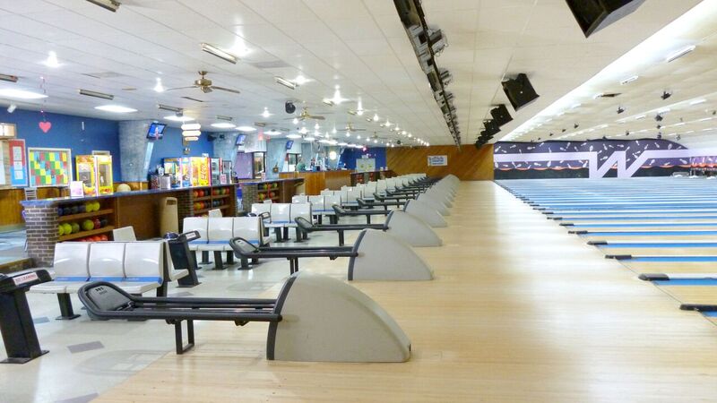 Bowling Lanes 2